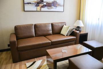 Фото номера Стандартный люкс Отель Hotel Cartoon Razgrad г. Razgrad 4